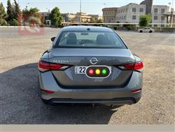 نیسان سێنترا
